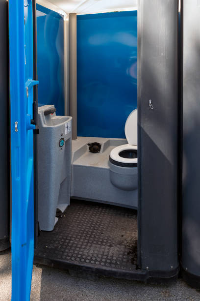 Best Portable restroom trailer rental  in Odon, IN